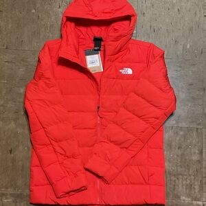 The North Face Women's Vibrant Red Puffer Jacket
